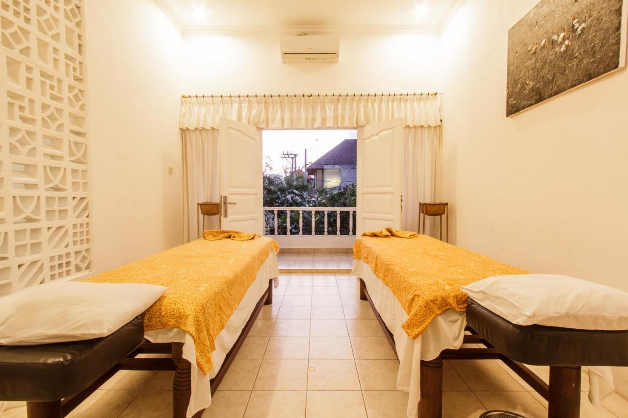 Bening Hut And Spa Seminyak Exterior foto